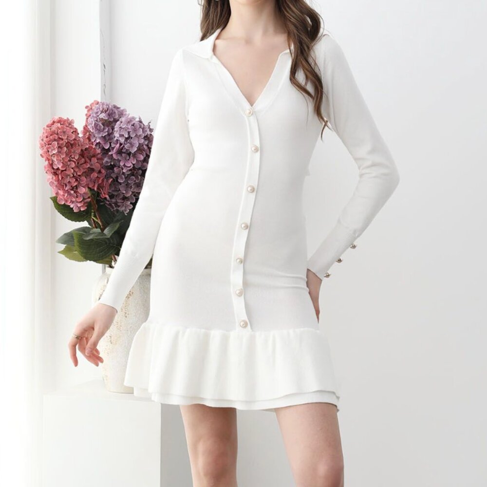 Chicwish - V-Neck Cutout Back Bowknot Tiered Hem Knit Dress in White - XS-S